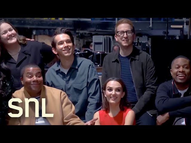 SNL Cast Photo Sneak Peek