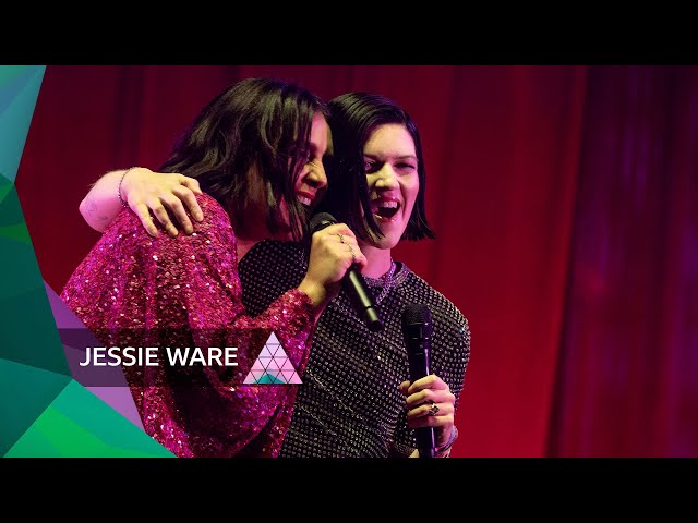 Jessie Ware - Lift You Up (feat. Romy) (Glastonbury 2024)
