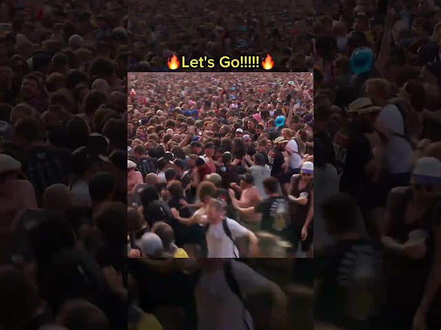 🪳Papa Roach - 🔥WALL OF DEATH💀 at HELLFEST