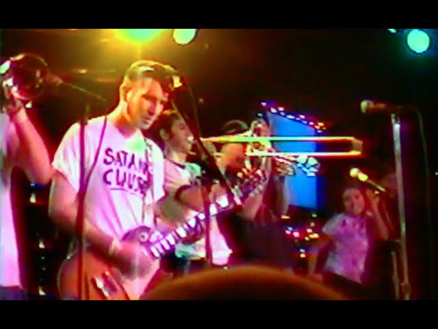 Reel Big Fish - Early Performance- Dec. 17th 1995 (Music City - Fountain Valley, CA)