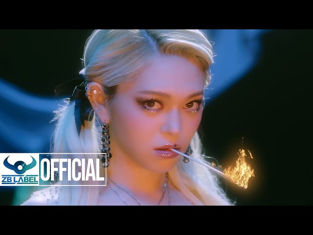AleXa (알렉사) – 'Back In Vogue' Official MV