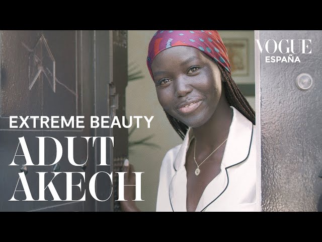 Un día en Dubai con la supermodelo Adut Akech | Diarios de Modelos | Vogue España