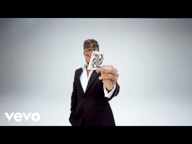 Ricky Martin - Reina de Corazones (Visualizer) ft. Keityn
