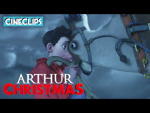 Arthur's Sleigh Is Out Of Control! | Arthur Christmas | CineClips