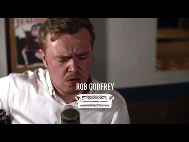 Rob Godfrey - Stayin' Alive (Bee Gees Cover) | Ont' Sofa Live at Stereo 92