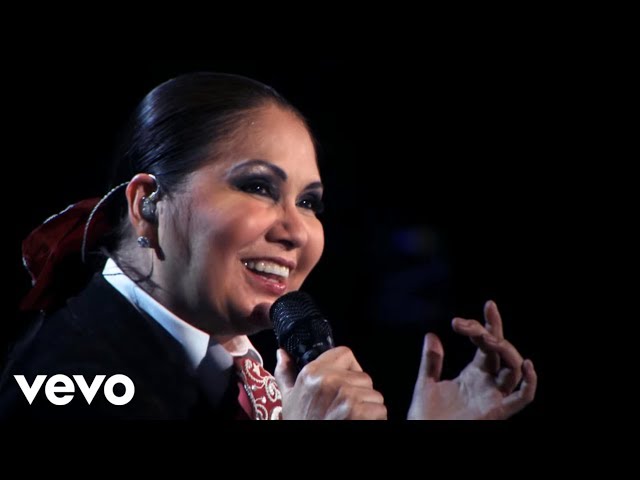 Ana Gabriel - Medley Ranchero: Cómo Olvidar/Ahora/Huelo A Soledad (En Vivo)