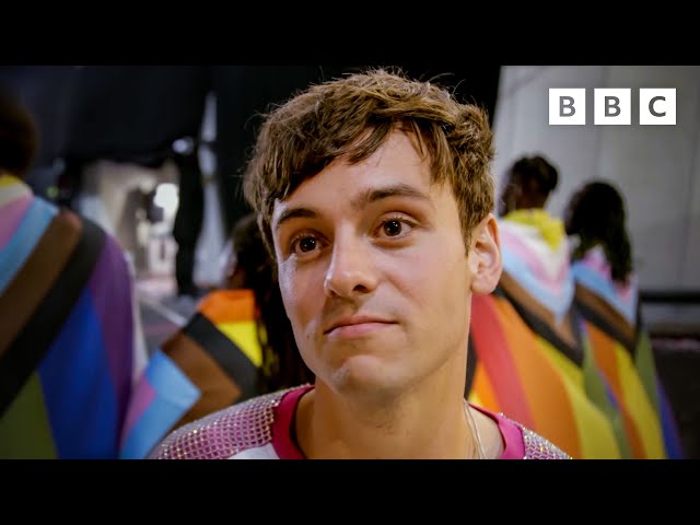 Tom Daley making LGBT+ history at Commonwealth Games ⭐️🏊🏻 BBC
