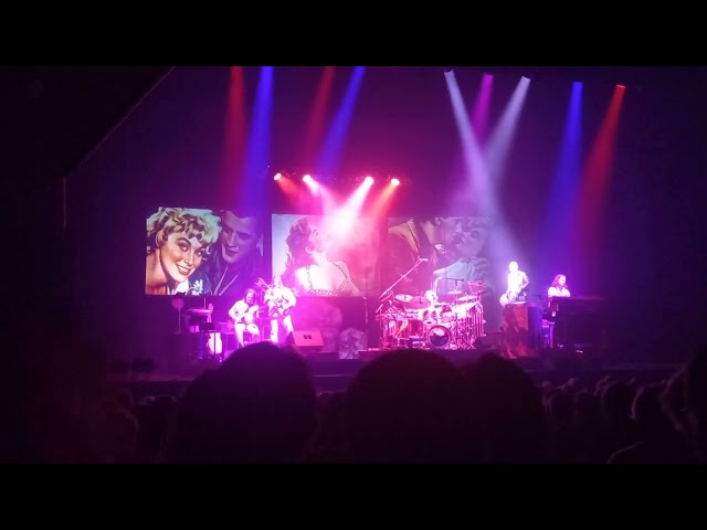 The Musical Box - Hairless Heart / Counting out Time - Paris, l'Olympia (10/01/2023)