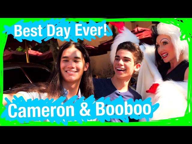 Booboo and Cameron From Disney's Descendants Go on an EPIC SCAVENGER HUNT | BDE | WDW Best Day Ever