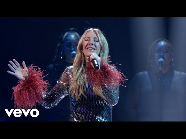 Ellie Goulding - Miracle [Live From Dick Clark’s New Year’s Rockin’ Eve]
