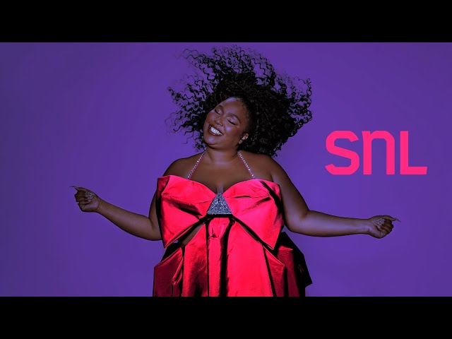 Lizzo - Someday at Christmas (Amazon Original) (Live From Saturday Night Live)