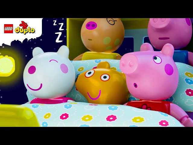 LEGO DUPLO 💤 Peppa’s Sleepover Song! 🍿 Peppa Pig Nursery Rhymes & Kids Songs |