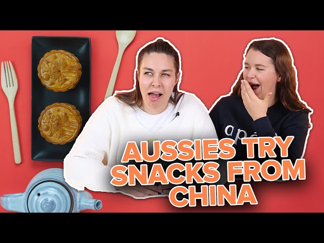 Aussies Try Snacks From China