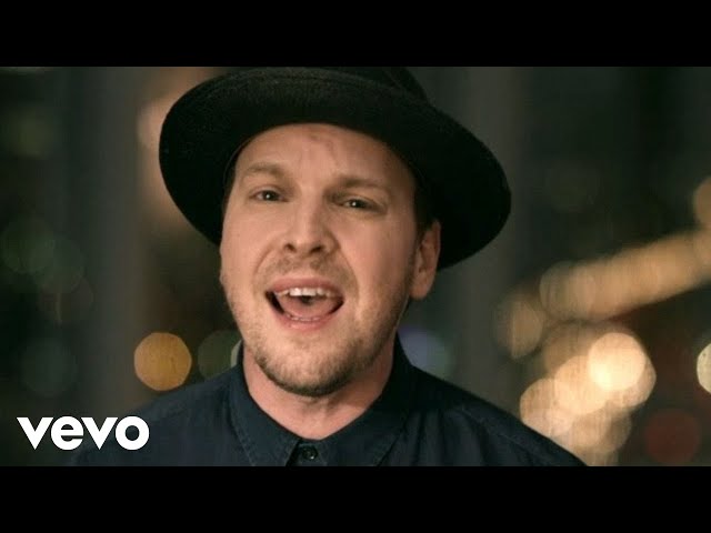 Gavin DeGraw - She Sets The City On Fire (Official Video)
