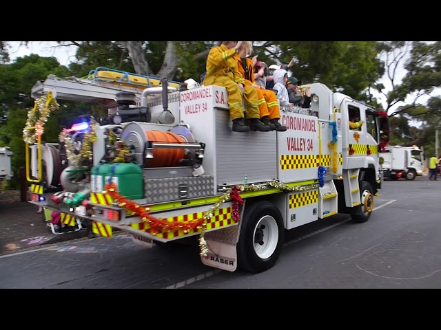 Blackwood X-Mas Pageant 2017 - Firefighter Trucks Parade!