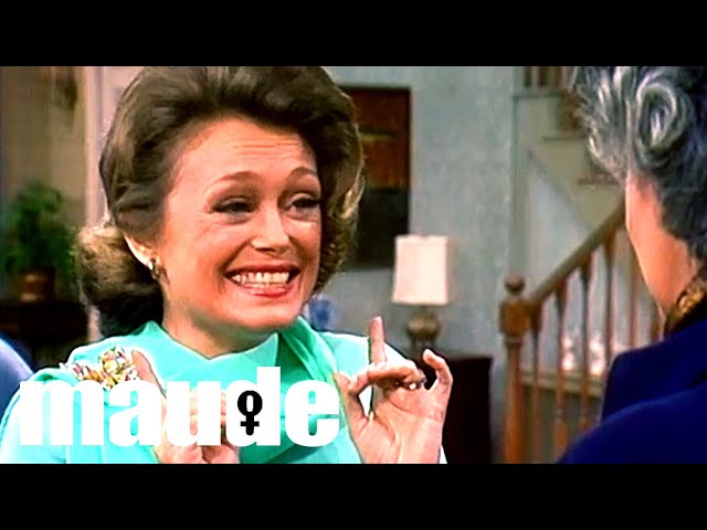 Maude | Vivian Gets A Facelift! | The Norman Lear Effect