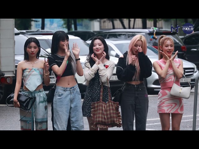 [4K Full] On the way to 'Music Bank' TXT-Enhypen-LOONA-NMIXX-LE SSERAFIM-IVE-kep1er-(G)i-dle-STAYC