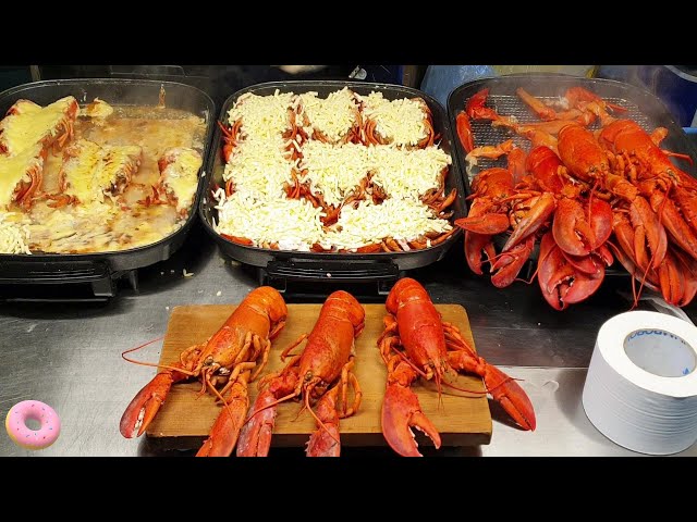 Plenty of cheese! Grilled Lobster with Cheese - Korea street food