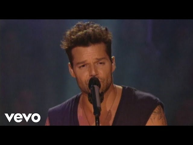 Ricky Martin - Tu Recuerdo (MTV Unplugged) ft. La Mari De Chambao, Tommy Torres
