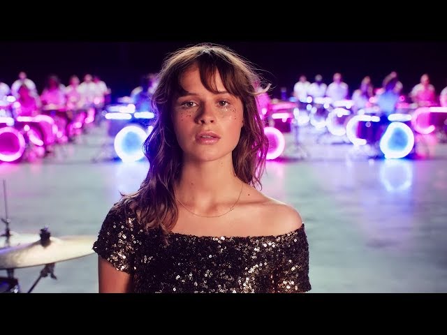 Gabrielle Aplin - Sweet Nothing (Official Video)