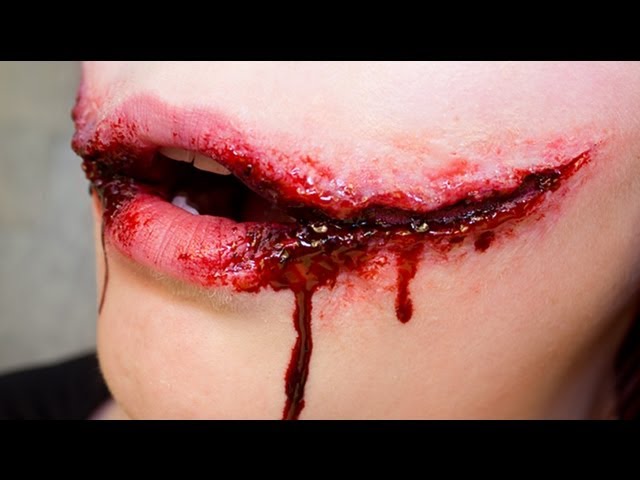 FX MAKEUP SERIES: The Chelsea Smile