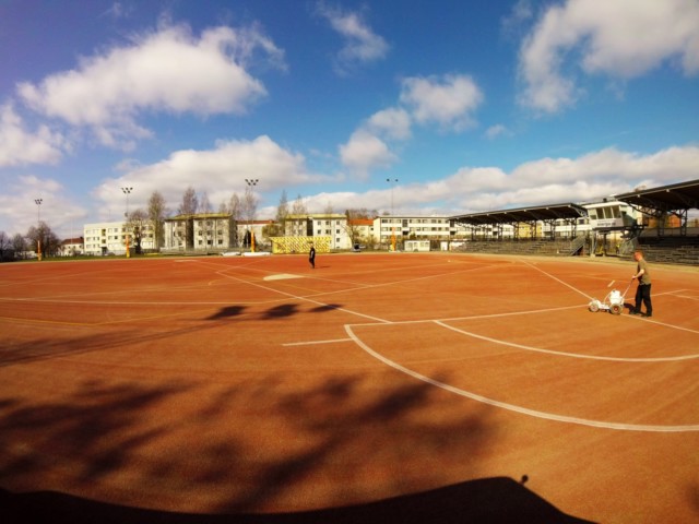 Timelapse pesäpallokentän rajat 190517