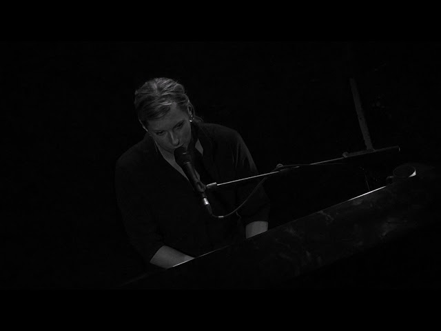 Susanne Sundfør - No One Believes In Love Anymore (Live @ Les Trois Baudets, Paris)