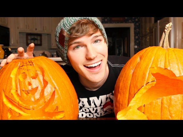 Pumpkin Carving & Pirate Costumes!