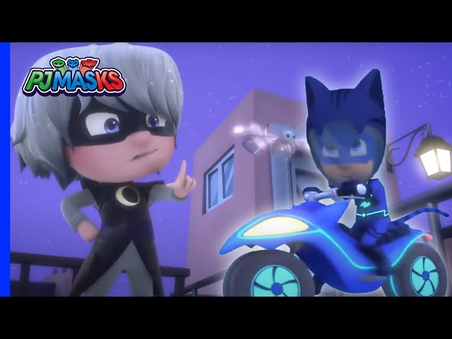 Commander Meow to the Rescue! 🐱 | PJ Masks