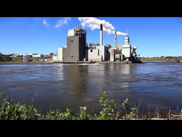 Reversing Falls - The River That Changes Its Stream Direction