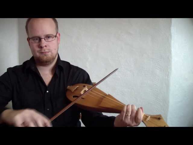 Medieval instrument, the Rebec, and a medieval melody, Reis Glorios (de Borneill).