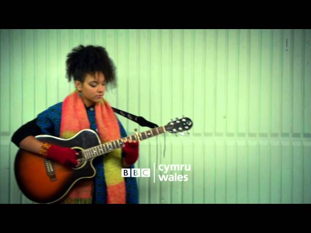 Busker teaser trailer - 6 Nations 2014 - BBC Cymru Wales