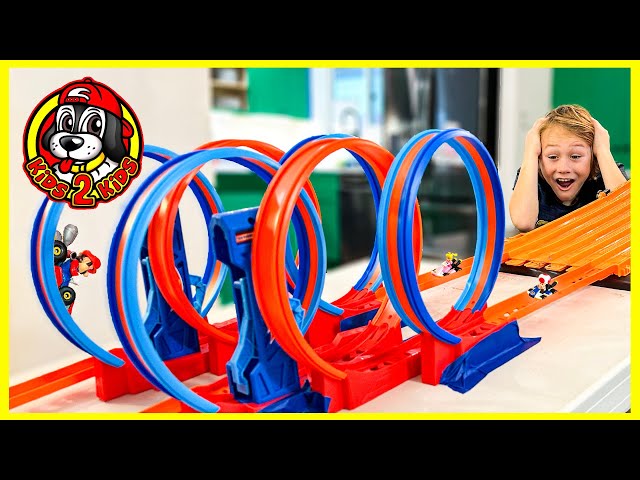 Kids Build 🏎️ Longest MARIO KART RACE With All Our Hot Wheels LOOP Track