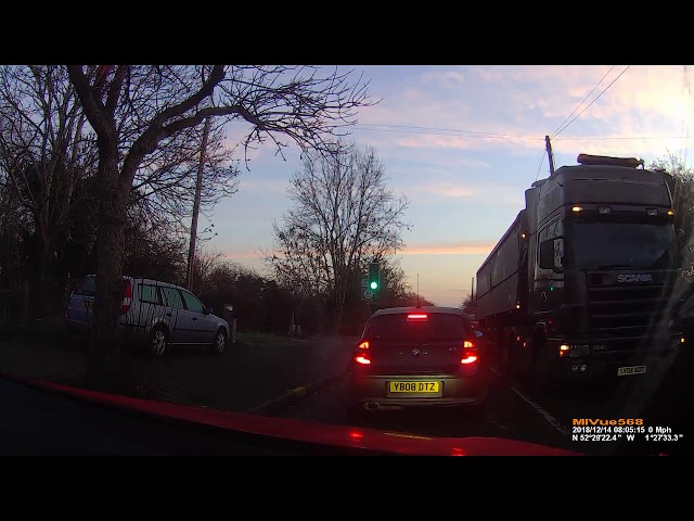 Artic driving over 3t MGW weak bridge - Bedworth 14/12/2018