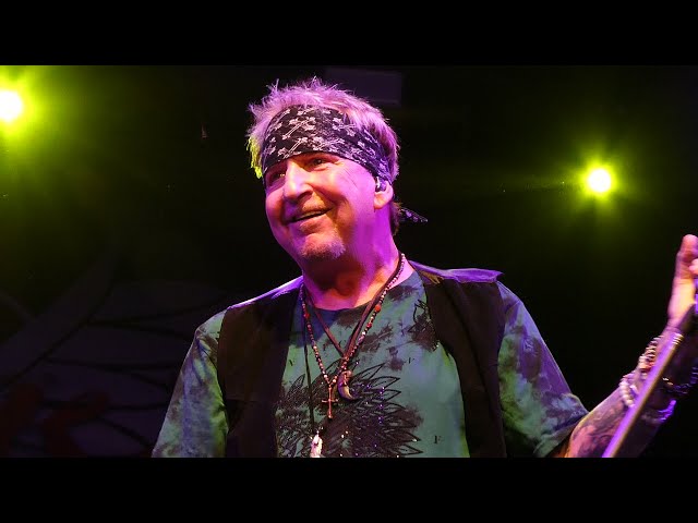 Jack Russell's Great White - Call It Rock N' Roll / Heart The Hunter Live in Houston, Texas