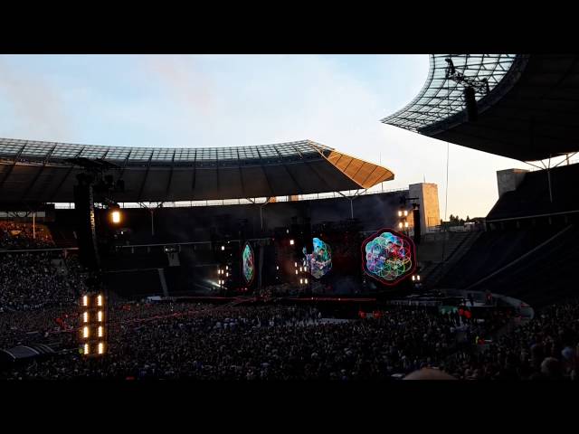 Coldplay "Intro & A Head Full of Dreams" Live @ Berlin Olympiastadion, 29.06.2016